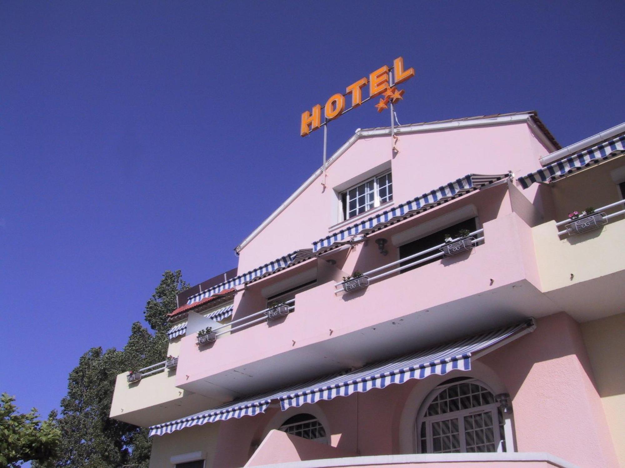 Logis Hotel L'Esterella Saint-Raphaël Extérieur photo